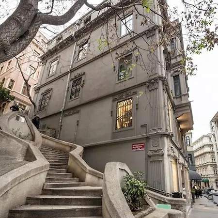 Spacious Flat In Galata Lejlighed